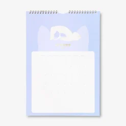 Calendario mensile da parete con gatti che fanno yoga 2027