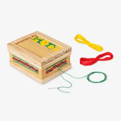 Kit da ricamo - Scatola in legno