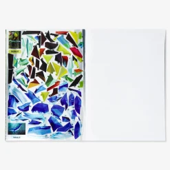 Libro di adesivi con animali a mosaico
