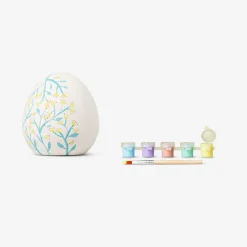 Uovo di Pasqua DIY con la vernice
